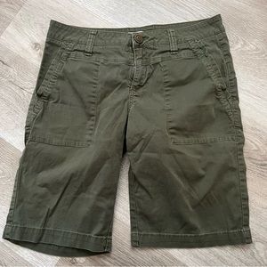 CAbi Bermuda Shorts - Size 8